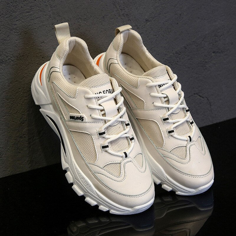 WHITE WALK - Urban Shoes